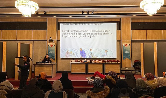 Kütahya'da Kuran kursu öğreticileri ilk yardım eğitimi aldı