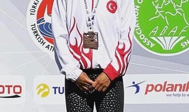 Madalyalarıyla döndü Türkiye'yi temsil edecek