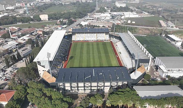 Manisa 19 Mayıs Stadı, 3 yıl sonra kapılarını yeniden açıyor