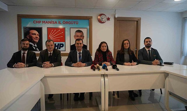 Manisa CHP adaylarını tanıttı