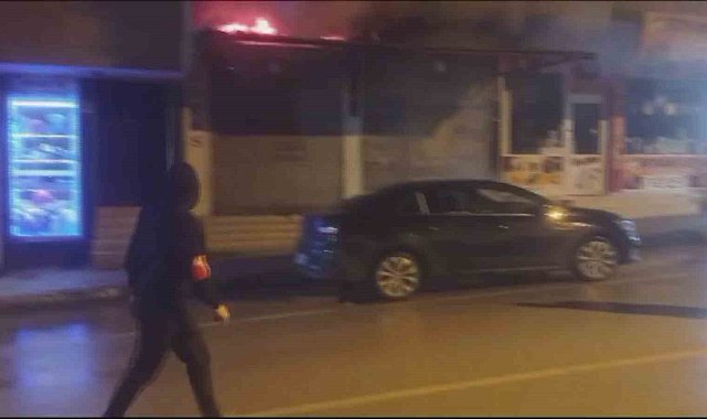 Markette yangın paniği