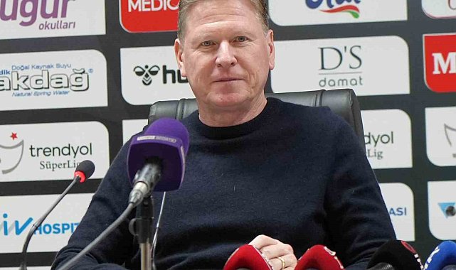 Markus Gisdol: "Galip geldiğimiz için mutluyuz"