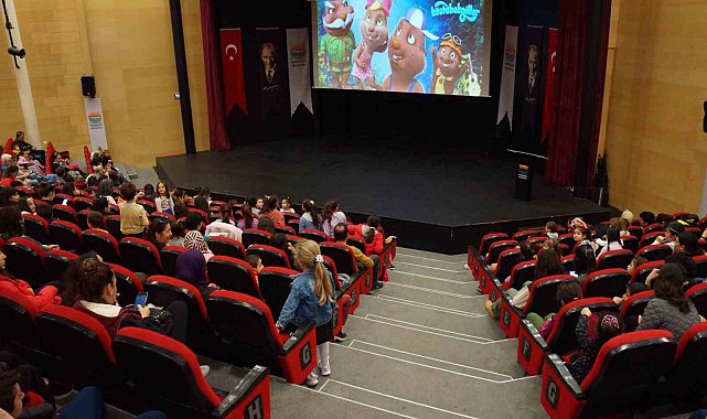 Marmaris'te yarıyıl şenliği çocukları bekliyor