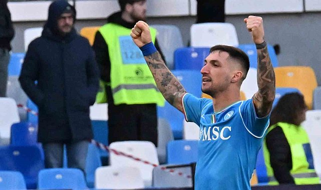 Matteo Politano, 2027'ye kadar Napoli'de