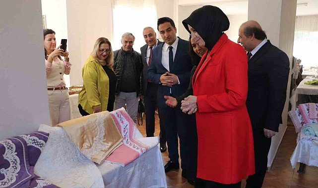 Mersin'de 'Hayat Boyu Öğrenme Birimi'nin kursları devam ediyor