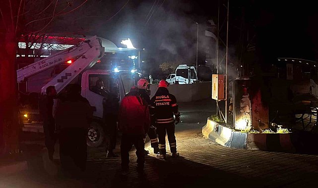 Milas'ta elektrik trafosu patladı