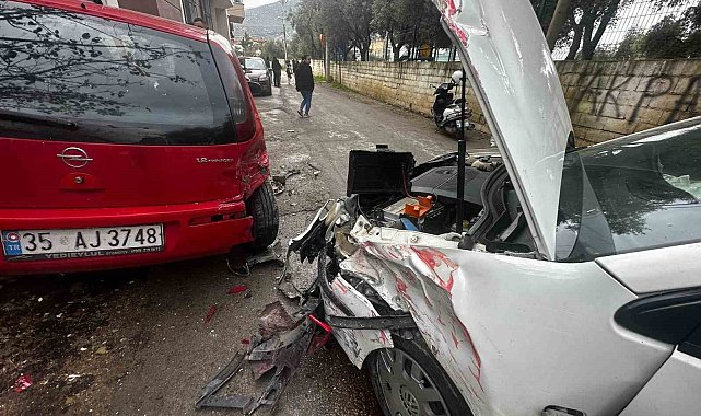 Milas'ta trafik kazası: 4 yaralı
