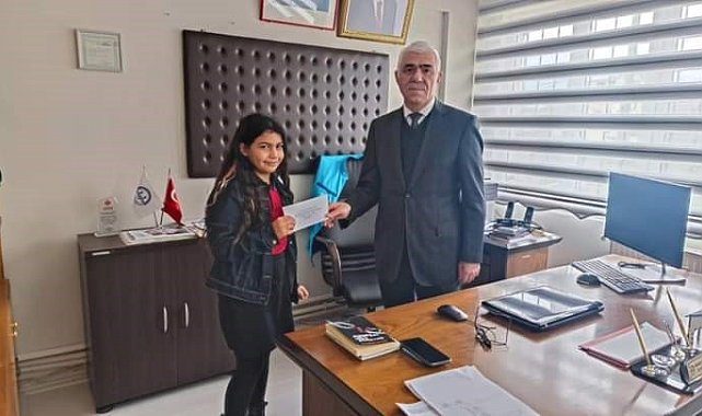 Minik Erva ödülünü Gazze'deki çocuklara bağışladı