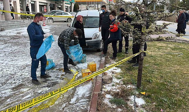 Niğde'de patlayan kargo nedeniyle 4 PTT Kargo çalışanı zehirlendi