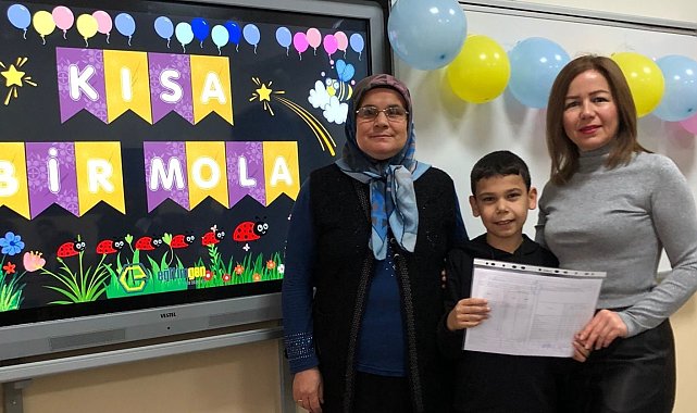 Öğrencilerin karne heyecanı