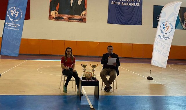 Olimpiyat şampiyonu tecrübelerini aktardı