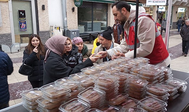 Ordu'da 5 bin kişiye irmik helvası dağıtıldı