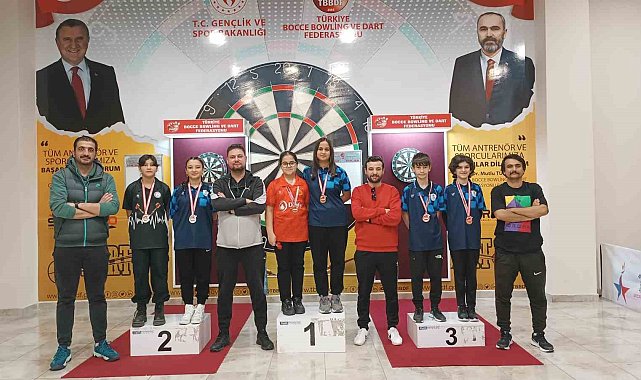 Pamukkale Belediyesporlu dartçılardan 18 madalya