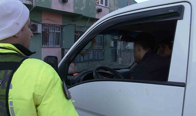 Pazara ehliyetsiz çıktı, ekiplerden kaçamadı