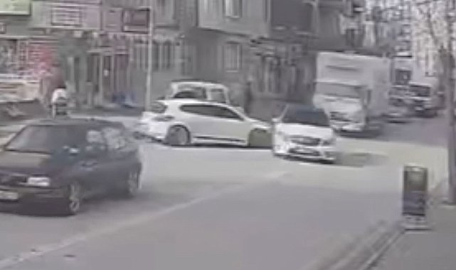 Polisten kaçarken kaza yaptı, kaza yerinden de kaçtı