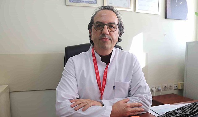 Prof. Dr. Alper Şener: "Hasta olan çocuklar okula gitmemeli"