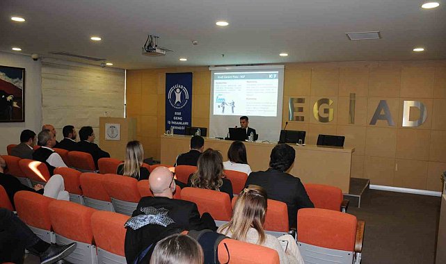 "KOBİ'lerin finansmana erişiminin kolaylaştırılması ülke ekonomisine direk etki sağlayacak"