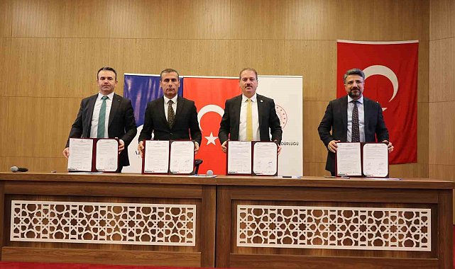 "Spor, Sanat ve Kültürel Etkinliklerle Tam Öğrenme" Projesi'nin tanıtımı yapıldı