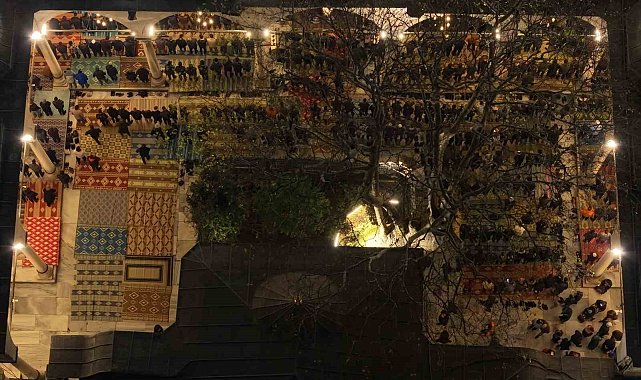 Regaip Kandili'nde binlerce vatandaş Eyüp Sultan Camii'ne akın etti