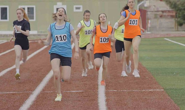 Reha Erdem filmi 'Neandria'nın özel gösterimine sayılı günler kaldı