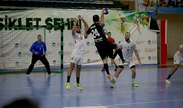 Sakarya Büyükşehir Hentbol ikinci yarıya hazır