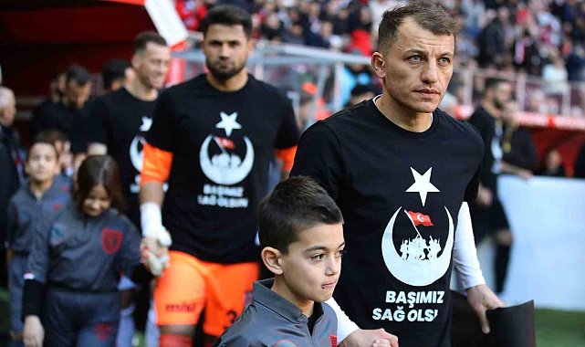 Samsunspor - Sivasspor maçında şehitler unutulmadı