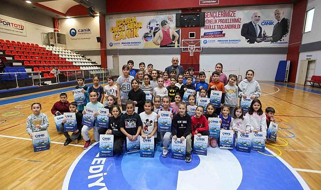 Sandıkçı: "Öğrencilerimizi yeteneklerini keşfedeceği programlarla buluşturuyoruz"