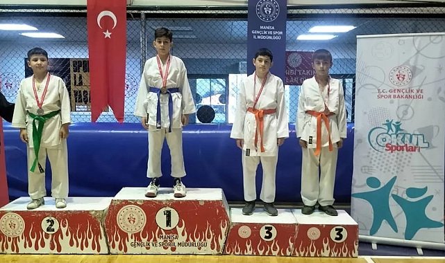 Sarıgöl'ün gururu oldu