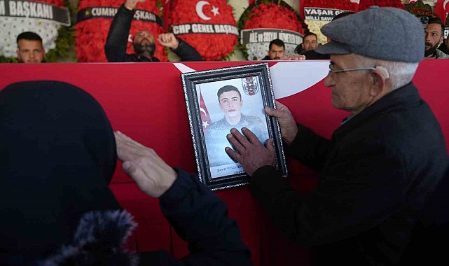 Şehit Batur'u memleketi Niğde'de binler uğurladı