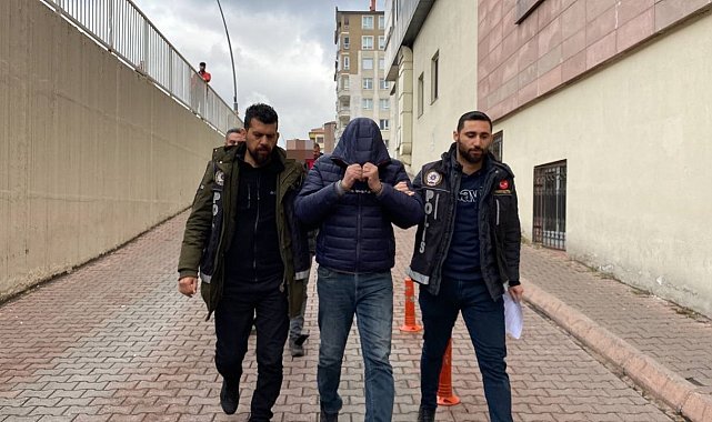 Sehpayla uyuşturucu taşıyanlar adliyede