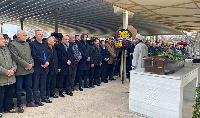 Şeref Demir dualarla son yolculuğuna uğurlandı