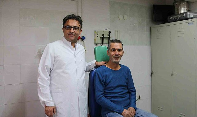 Ses kısıklığı gırtlak kanseri çıktı: Lazerle sağlığına kavuştu