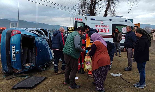 Seydikemer'de aynı yerde bir dakikada iki kaza