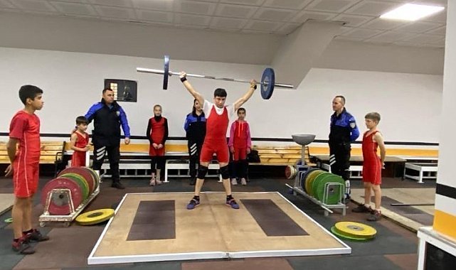 Şırnaklı sporcu Türkiye Şampiyonasında 3. oldu