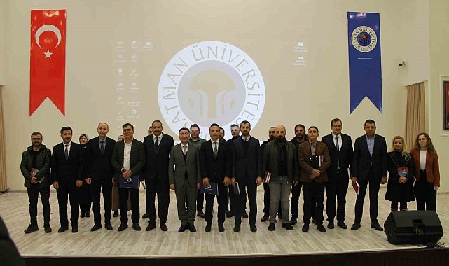Sistem analizi ve enerji zirvesi kitapların lansmanı yapıldı