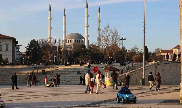 Sivas Ocak ayında baharı yaşıyor yaşıyor