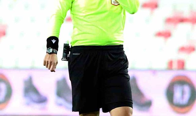 Sivasspor - Beşiktaş maçının VAR'ı Serkan Tokat oldu