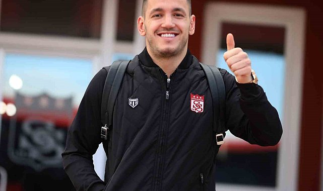 Sivasspor kafilesi 7 eksikle Antalya'ya gitti