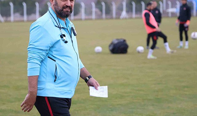 Sivasspor'da Bülent Uygun ilk idmanına çıktı
