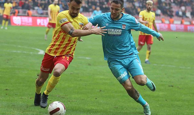 Sivasspor'da Manaj, Galatasaray maçında yok