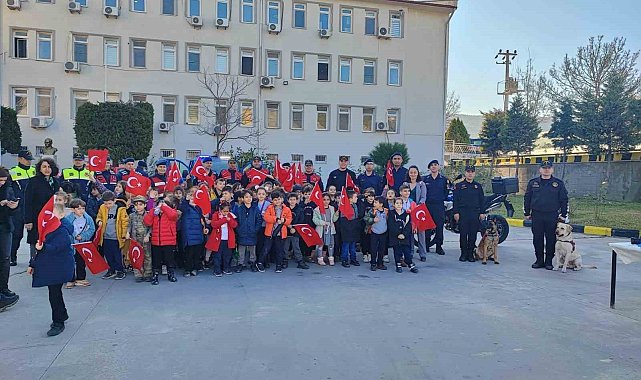 Söke İlçe Jandarma Komutanlığı öğrencileri ağırladı