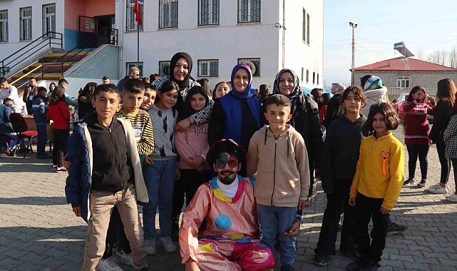 Sömestir tatilinin son haftasında öğrencilere sürpriz