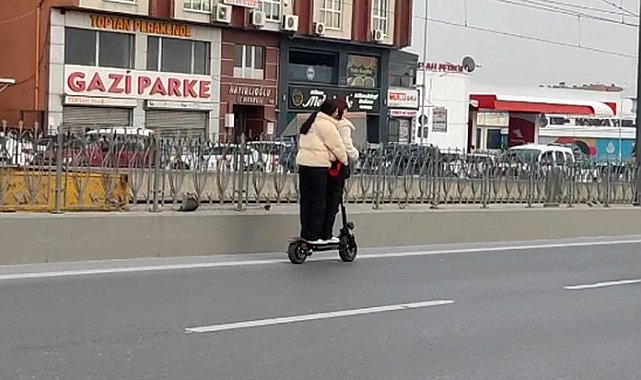 Sultangazi'de elektrikli scooterla tehlikeli yolculuk
