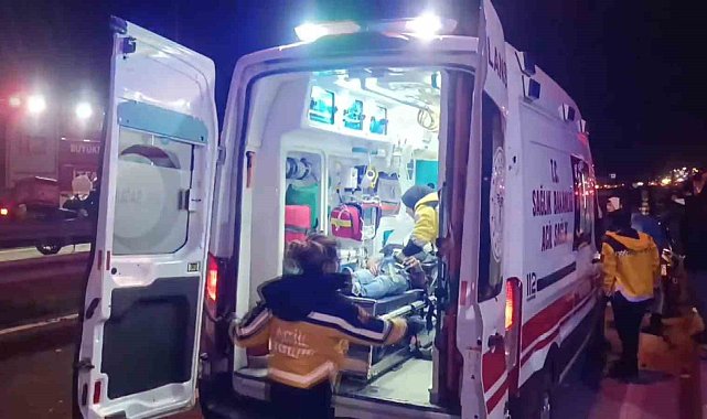 Takla atan otomobil 300 metre sürüklendi, sürücü olay yerinden kaçtı