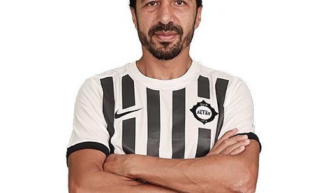 Talasgücü Belediyespor İbrahim Öztürk'ü transfer etti