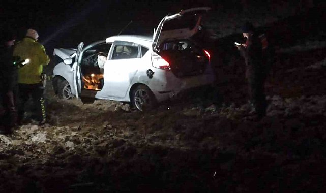Tarlaya uçtu, yaralı olarak kurtuldu