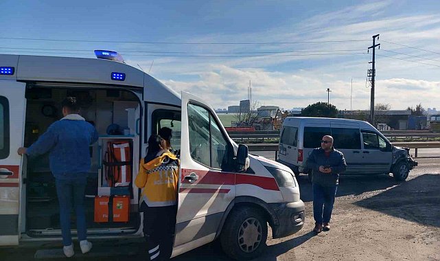 Tekirdağ'da 2 kişinin yaralandığı kaza kamerada