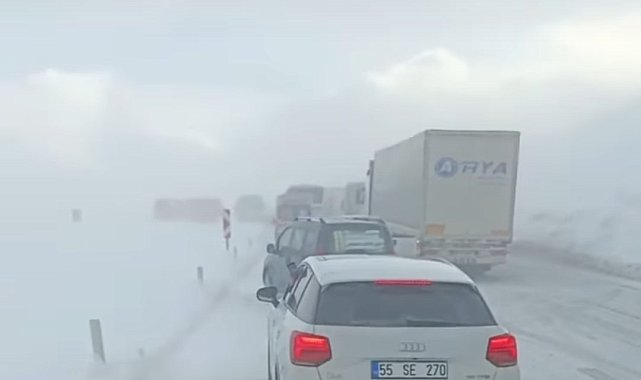 Tendürek Geçidi ağır tonajlı araçlara kapatıldı