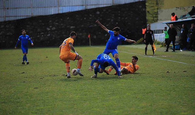 TFF 2. Lig: Belediye Derincespor: 0 - İskenderunspor: 1