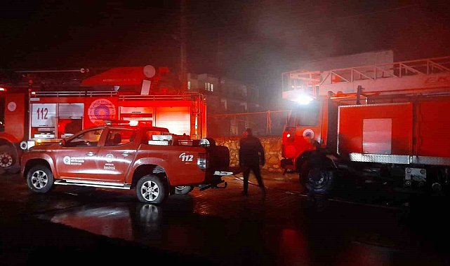 Toptancı Hali'nde korkutan yangın